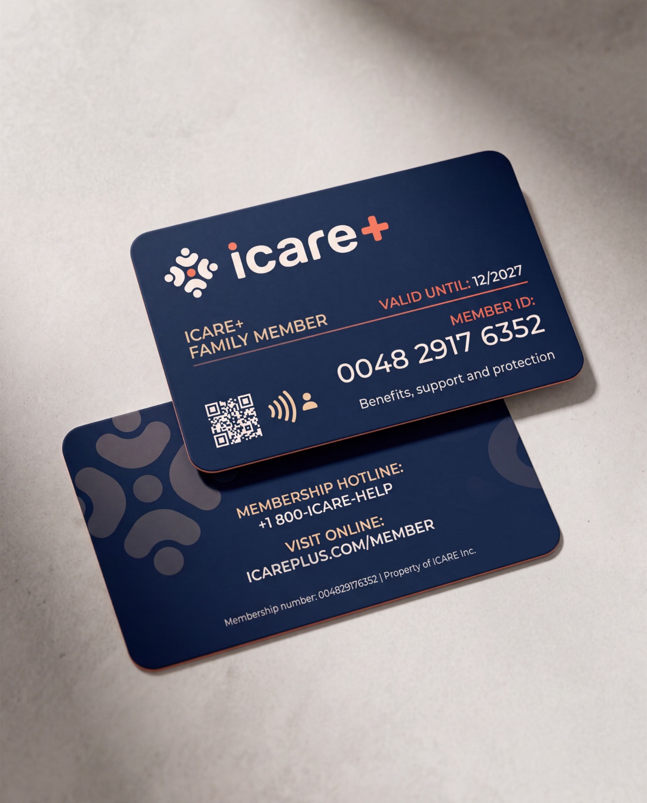 Carteirinha de associado icare+ com QR code e canal de suporte